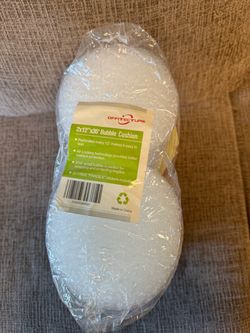 Offitecture 2x12"x36' Bubble Cushion Roll