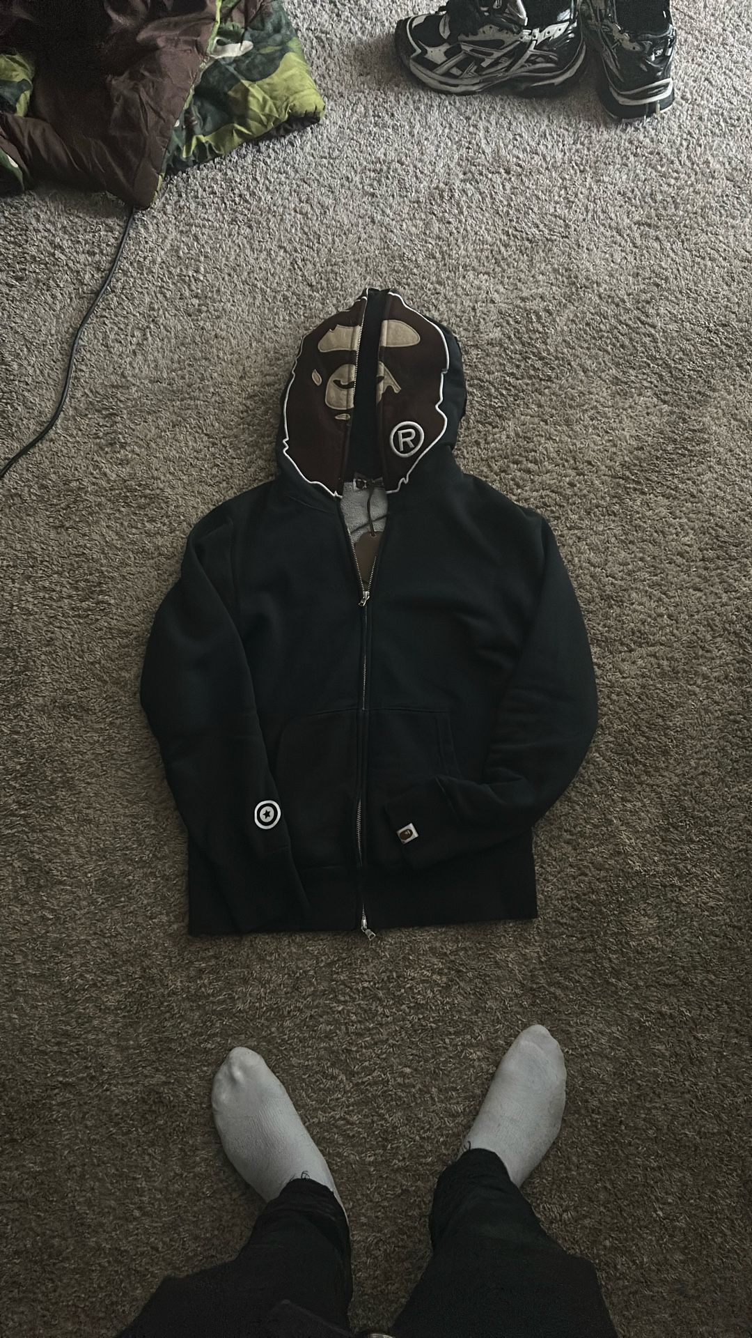2025 bape Hoodie Size Med (small)