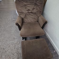 Rocker Chair Glider & Ottoman