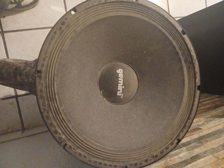 Spiker Modelo gemini