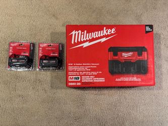 NEW Milwaukee Wet/Dry Vacuum + 2 Batteries