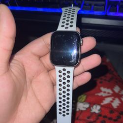 Apple Watch Series 5