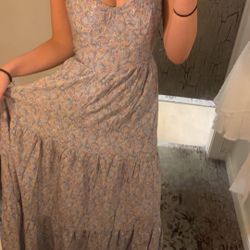 blue sundress 