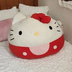 Hello Kitty Squishmallows