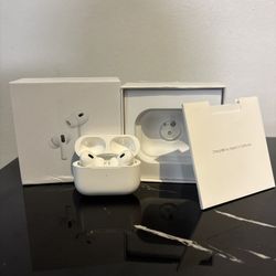 Apple AirPods Pro 2nd Generation with MagSafe Wireless Charging Case (USB‑C)...