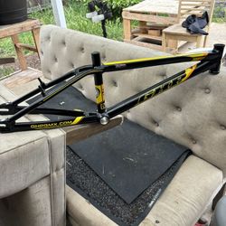 GHP Racing Frame New