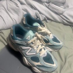 Woman New Balance Size 7 Woman 