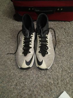 Zoom Clearout Basketball Shoes