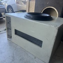 Subwoofer box