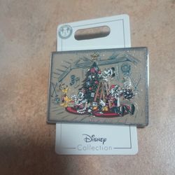 Disney Pins 
