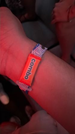Splash house pass (Sunday )