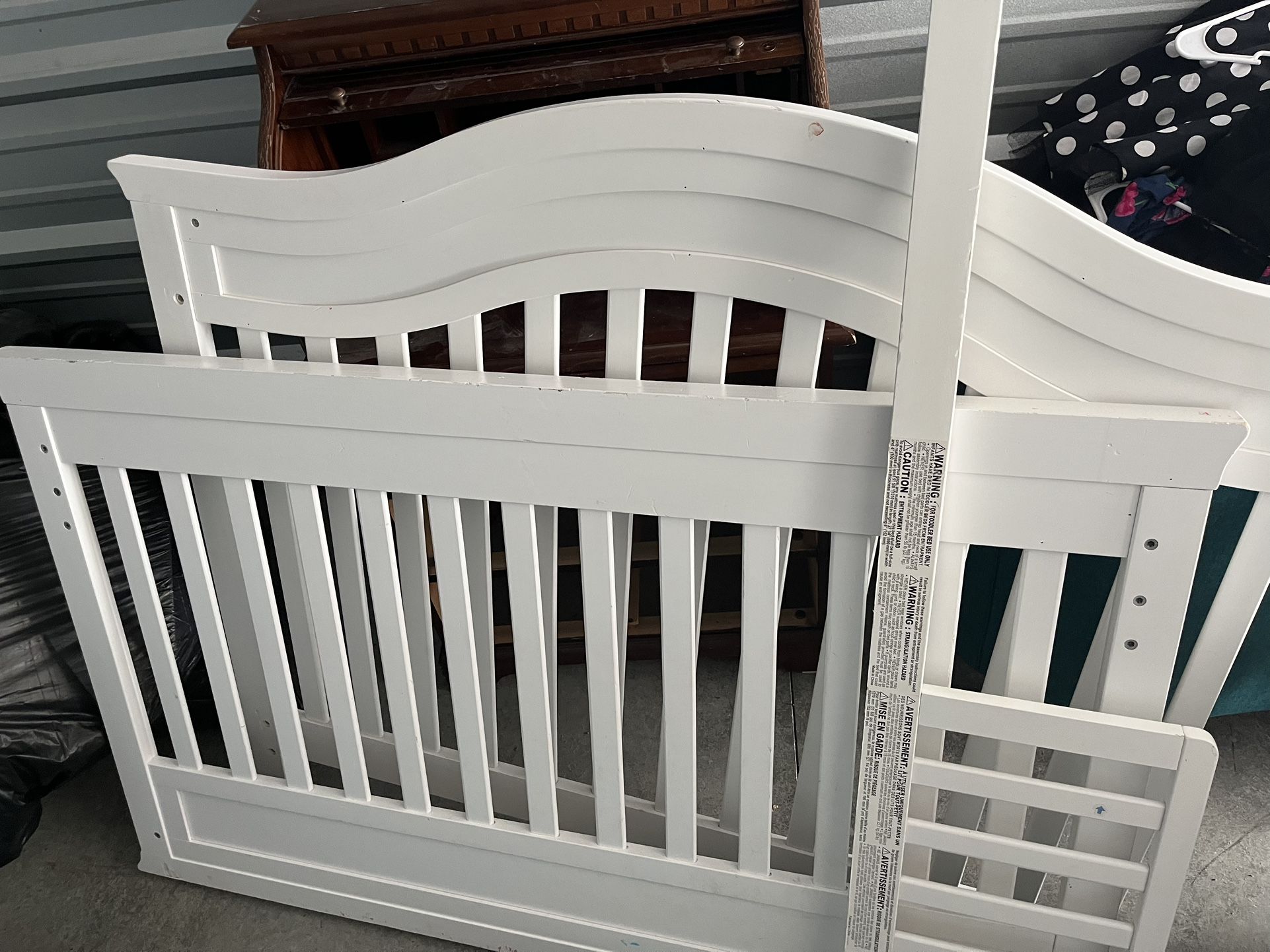 Crib That Converts To Toddler Bed