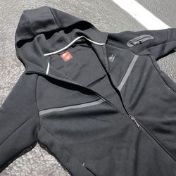 Nike Tech Fleece (Brand New)