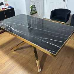 Table With Chairs In Great Condition