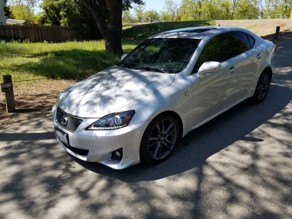 Lexus is250 2011