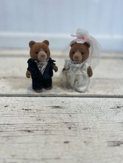 Vintage Sylvanian Families Calico Critters Bride and Groom Bears