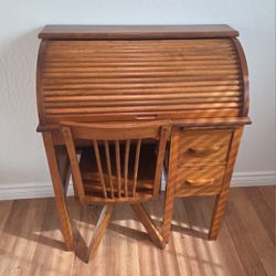 Oak Mini Roll-Top Writing Desk With Matching Swivel Chair 