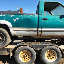 1993  6.5 Turbo Diesel Parts Included Transfer Case, Transmission, Turbo, Etc