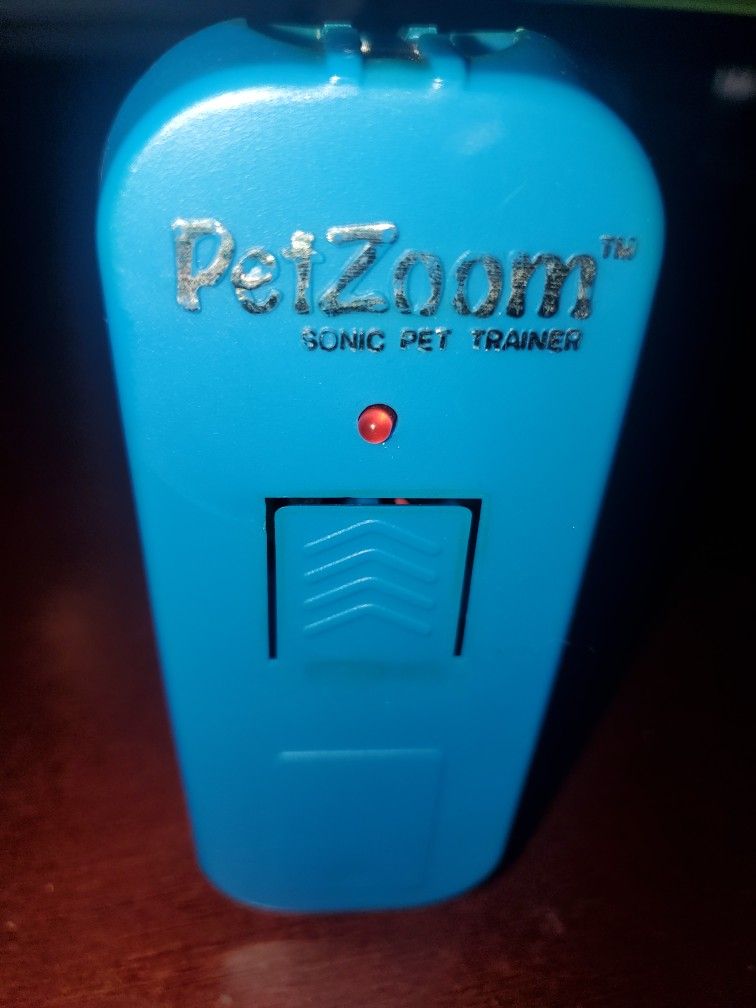 PetZoom Sonic Pet Trainer