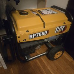 CAT RP7500 120/240V 7500 Watt Portable Gas Powered Generator with Electric Start