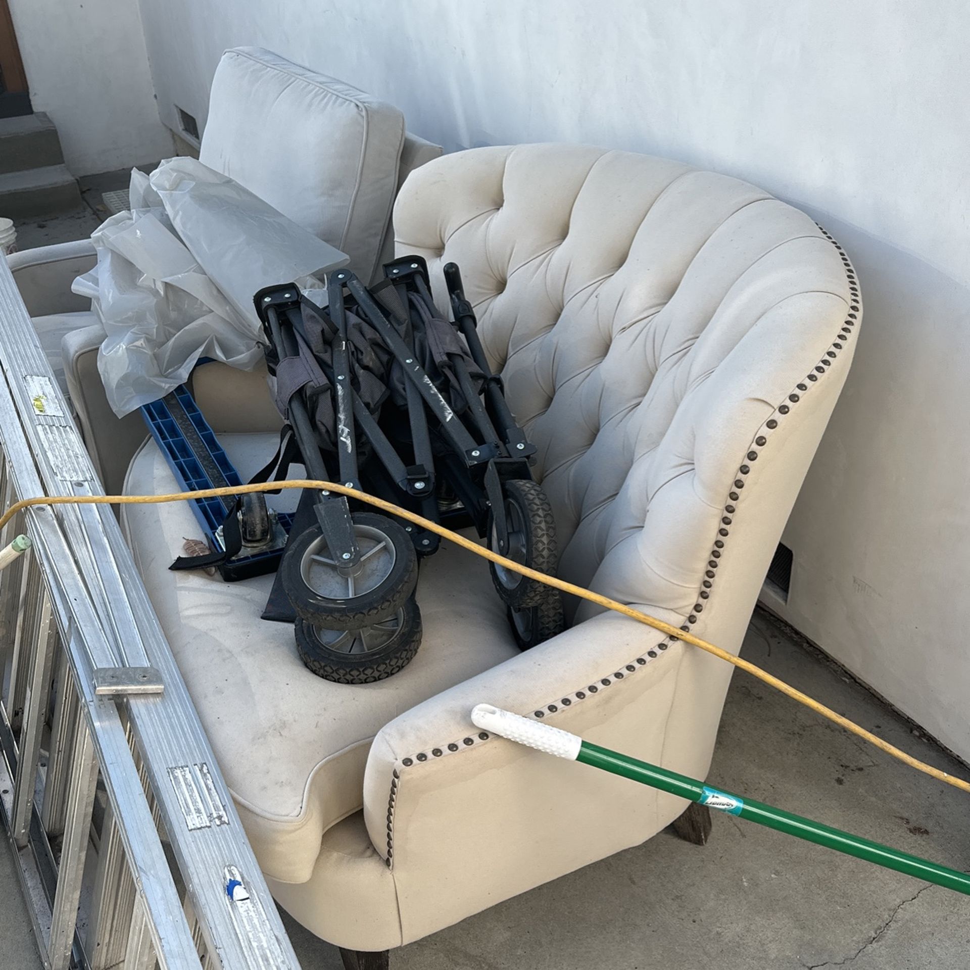 Pottery Barn Couch for Sale in Lakewood, CA OfferUp