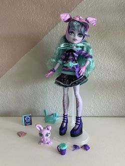 Monster High Creepover Twyla Doll