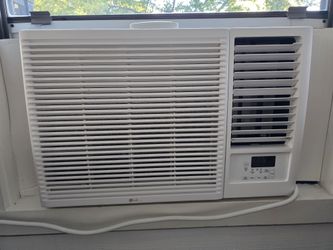LG 23,000 BTU 230/208V Window Air Conditioner