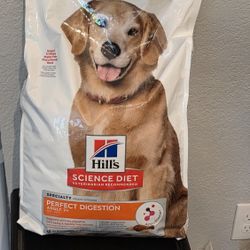2 Bags 22lb Each- Hills Science Diet Perfect Digestion Adult 7+ Chicken And Oat 
