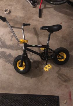 Rocker mini bmx