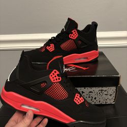 Red Thunder Jordan 4 Size 11 Sneakers