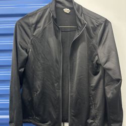 Women’s  Size 6-8/SM Clothing