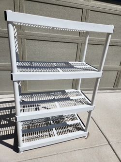 shelving
36x18x56H"
little crack repaired