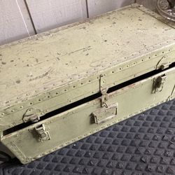 $50-  Vintage Heavy Duty Metal Trunk 