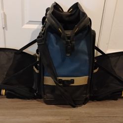 CLC Work Gear  17" Molded Base Multi-Compartment Technician's Tool Bag