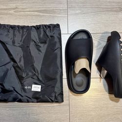 Black YE slides