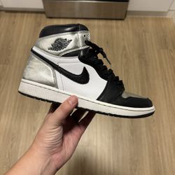 Jordan Retro 1 High Silver Toe