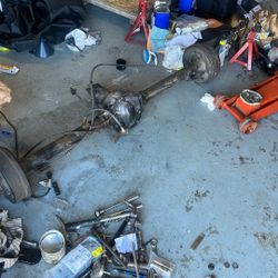 A Body mopar Axle