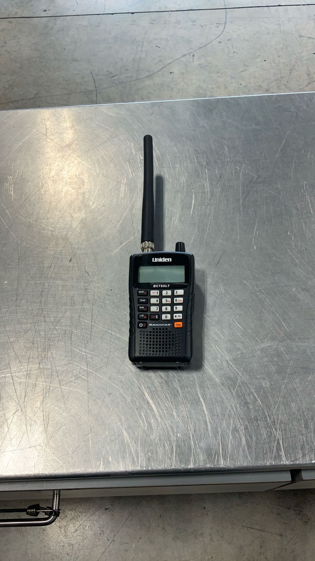 Uniden Bearcat BC75XLT Walkie Talkie