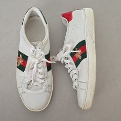 100% Authentic Gucci Classic Bee Logo Kids Sneakers Size 35/ 3.5 US
