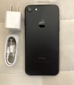 iPhone 7 32GB Factory Unlocked