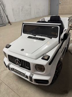 Kids Ride-On Toy Car Mercedes G63