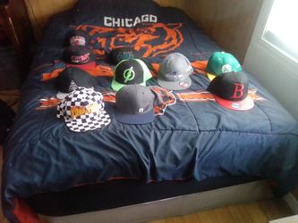 HATS FOR SALE READ Description First come first serve