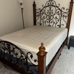 QUEEN SIZE BED FULL SET MATTRESS, Headboard Etc 