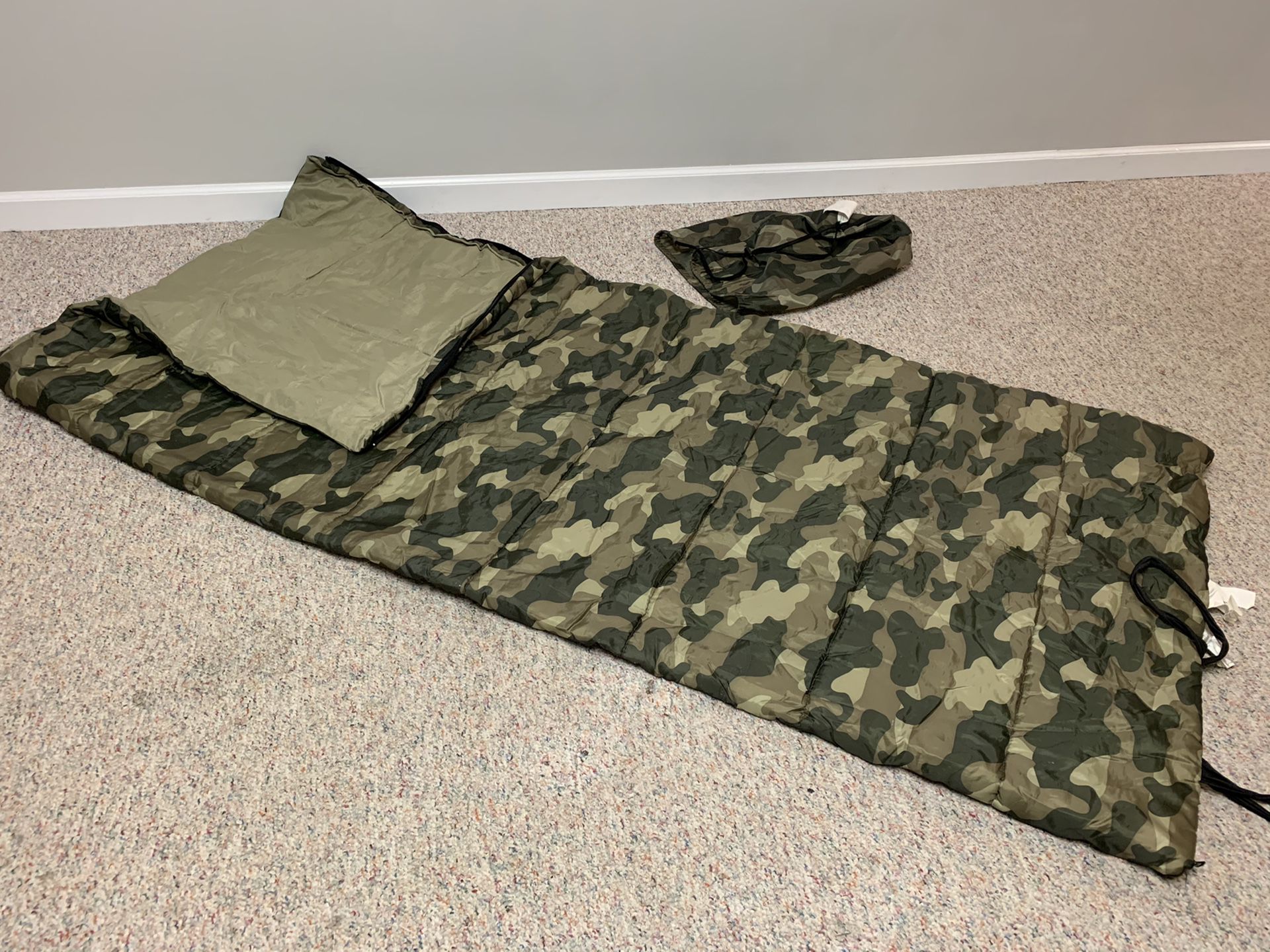 Camouflage Adult Sleeping Bag