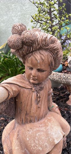 Vintage Girl Figure Garden Statue