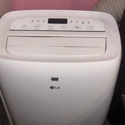 LG Air Conditioner. 7000 BTU