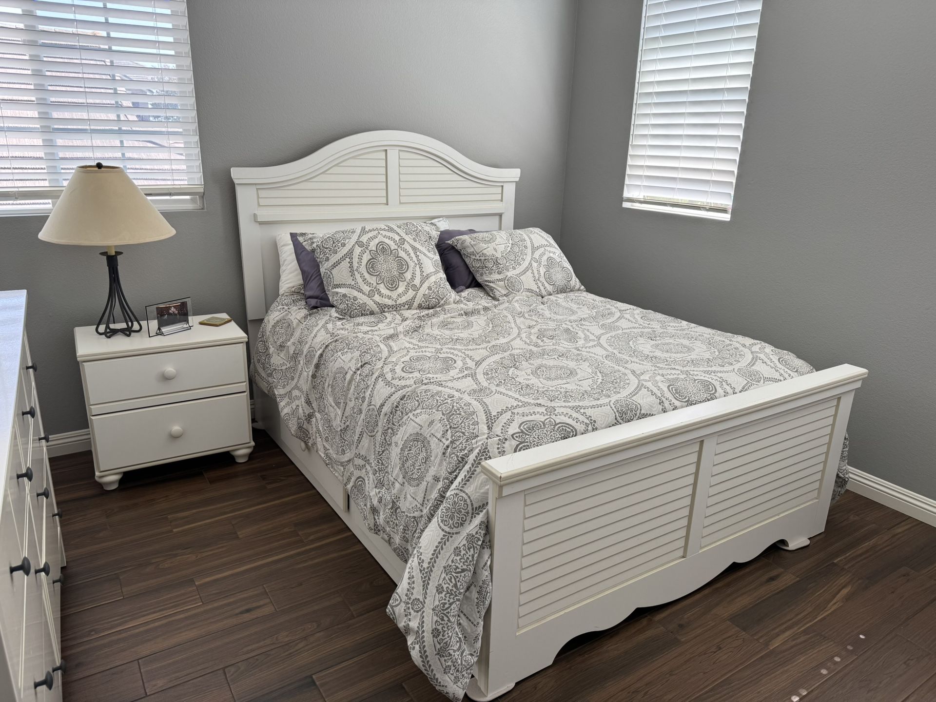 Ashley Furniture White Bedroom Set-Queen