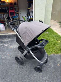 BRAVO STROLLER