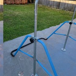 Gymnastic Bar