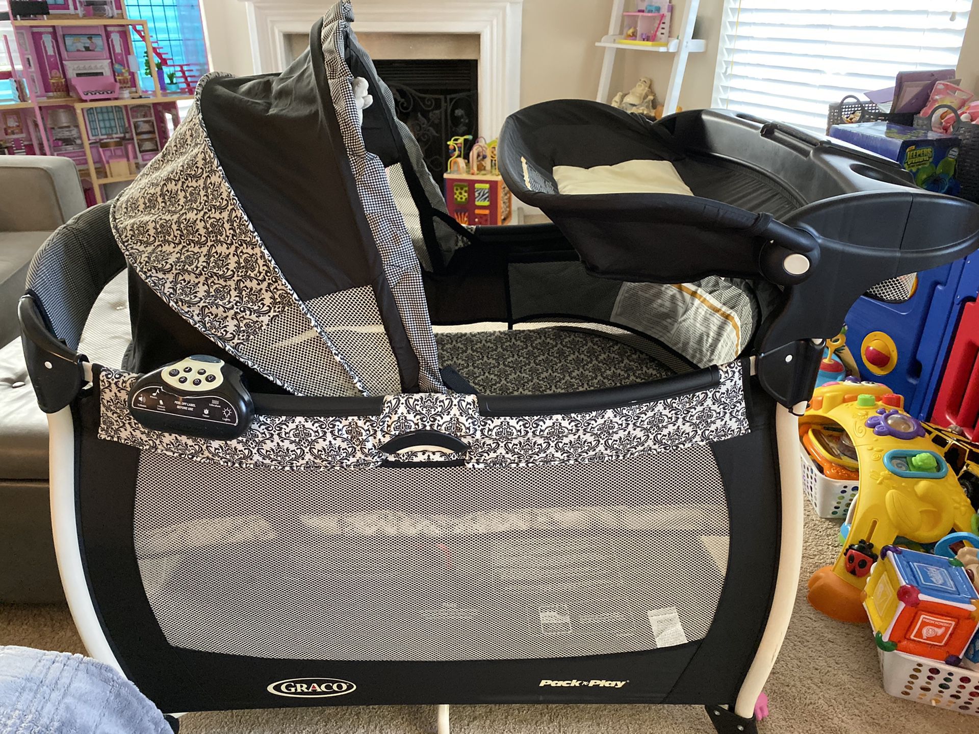 Graco Pack & Play with Canopy and Changing Station